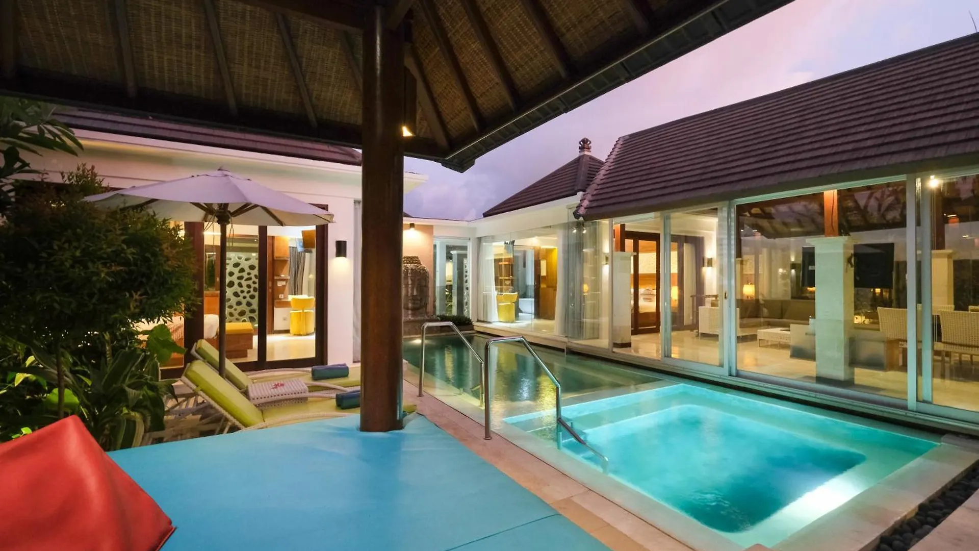 kontakty Villa Ava Seminyak Bali