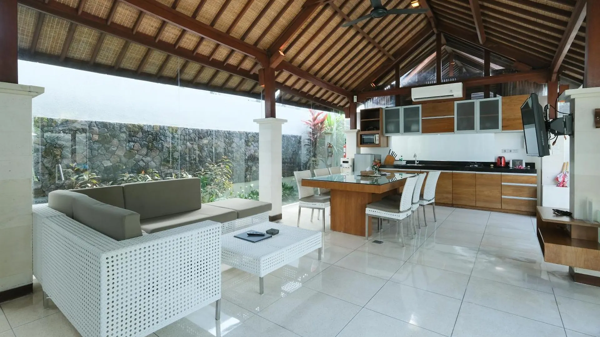 Villa Ava Seminyak 0*,